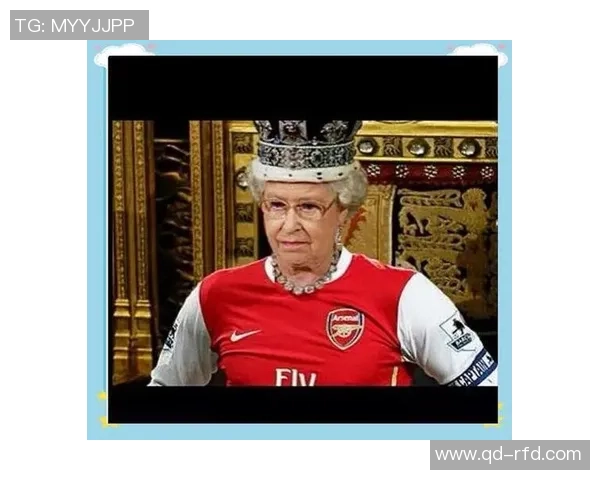 足球球星们的爆笑日常：场上场下的趣事与幽默瞬间大揭秘